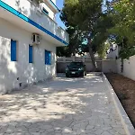 Isabella, Salento بيت للعطل