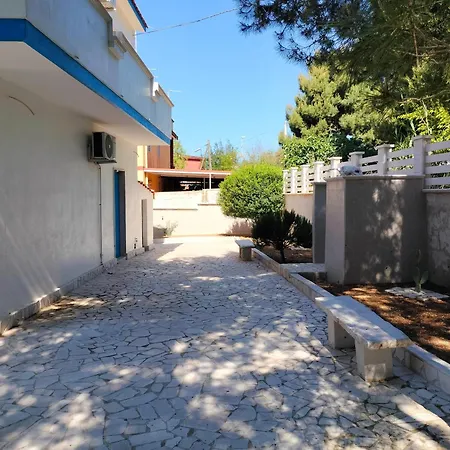 Isabella, Salento Pulsano